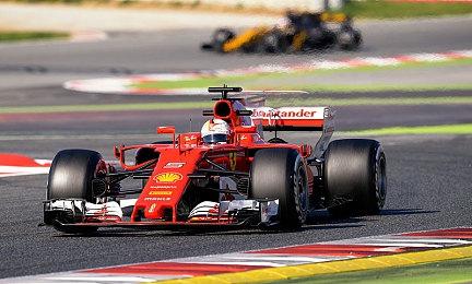 黑皮大雷美人！《街头霸王6》新角色深红毒蛇（C.VIPER）预告片发布！